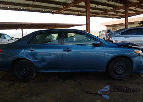 2013 Toyota Corolla Le z USA, uszkodzony, nr VIN 5YFBU4EE1DP186636